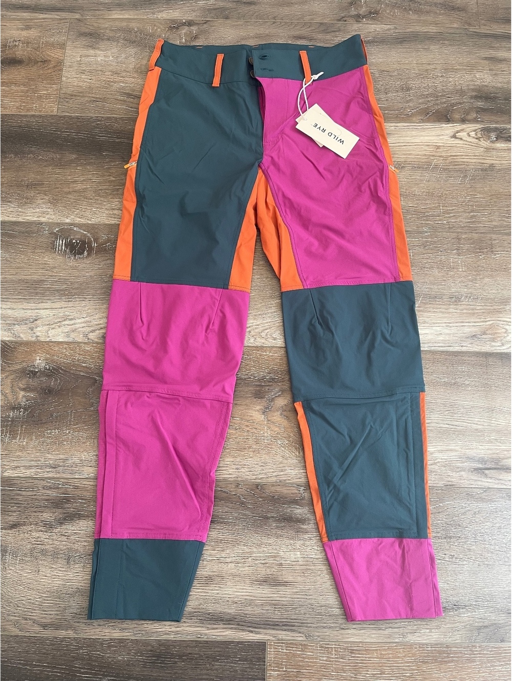 Wild Rye mountain bike pants NWT size 10